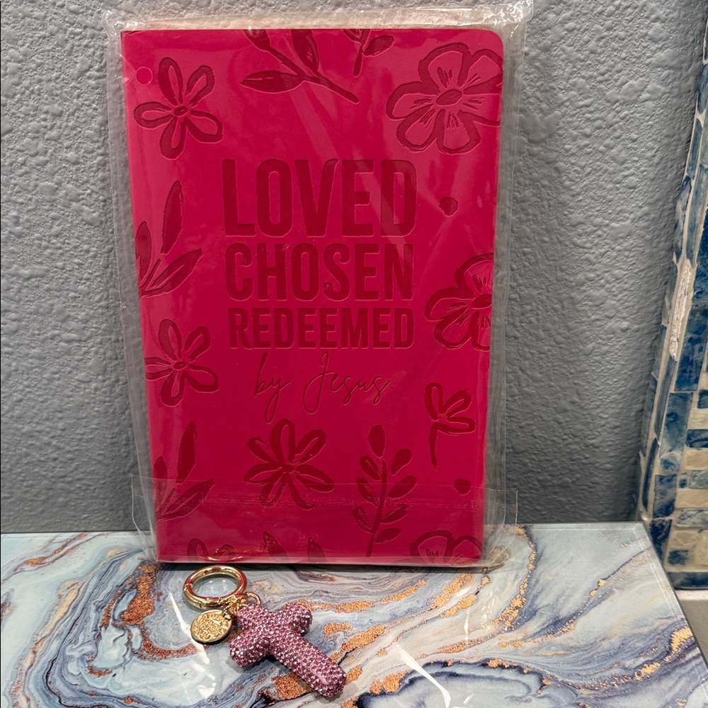 Kerrusso Pink Floral Journal with Keychain